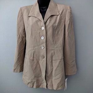 🔖Dana Buchman Petites beige silk blazer, size 8p